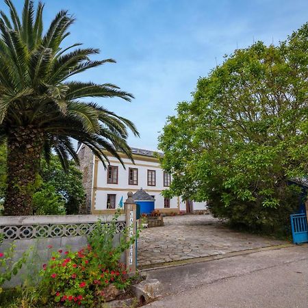 Apartamentos Rurales El Ferreiron Castropol Exteriör bild